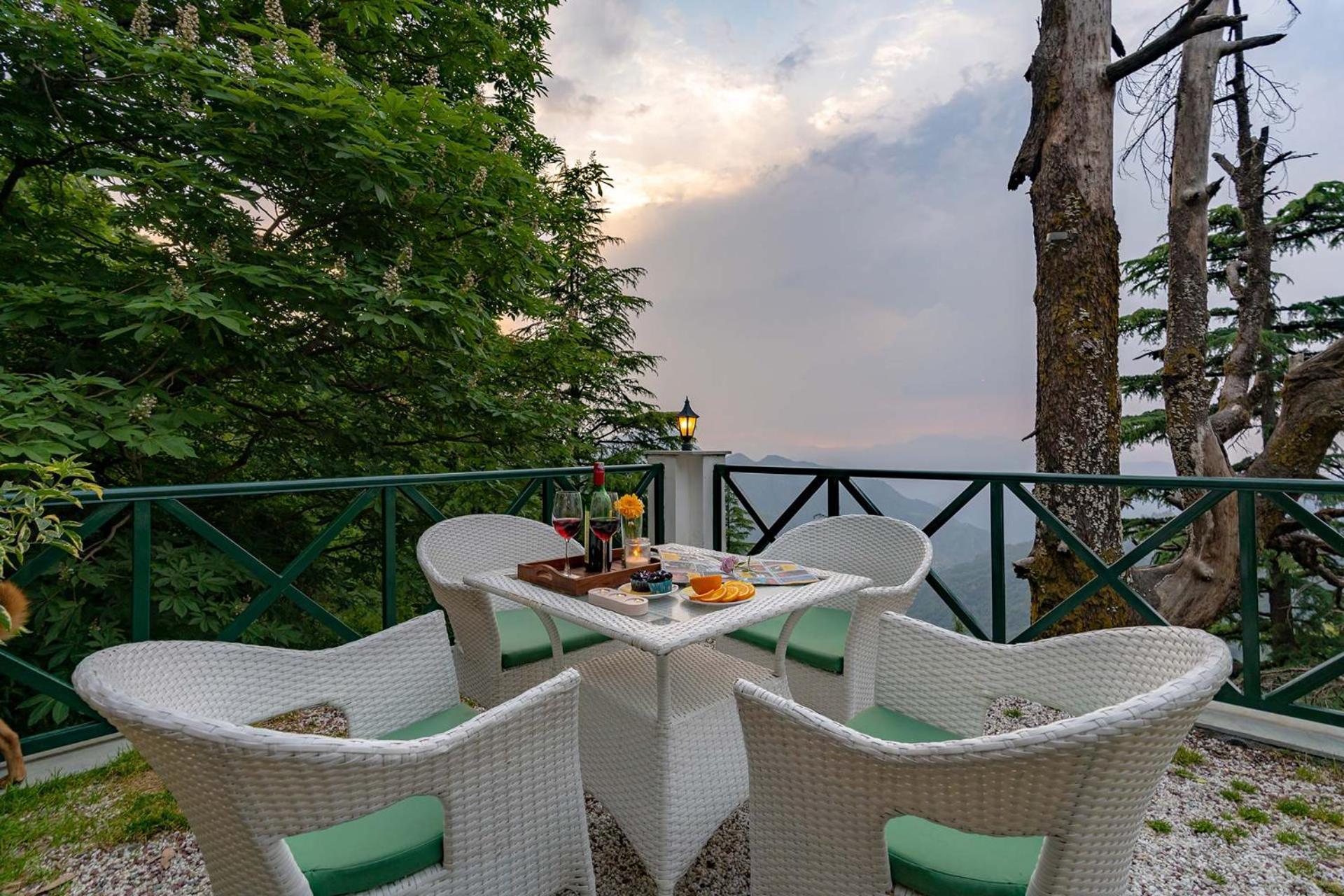 Stayvista Mellow Cottage Scenic View Near Mall Road Mussoorie Esterno foto